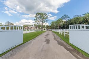1464 Stallion Dr, Loxahatchee, FL 33470, Sold 07/21/23