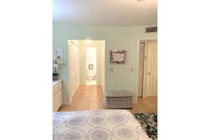 250 S Ocean Blvd APT 265, Delray Beach, FL 33483, Sold 04/28/23