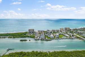 275 S Beach Rd, Jupiter, FL 33469, Sold 05/15/23