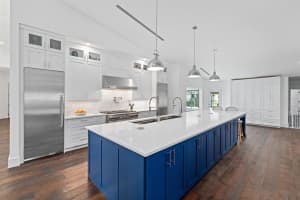 15750 Lindbergh Ln, Wellington, FL 33414, Sold 05/30/23