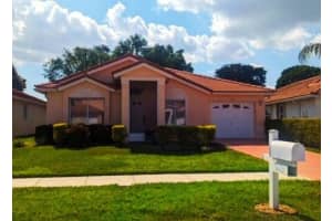 6102 Harbour Greens Dr, Lake Worth, FL 33467, Sold 03/31/23