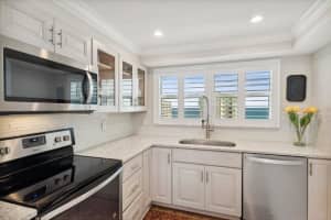 3224 Ocean Boulevard 1012-b, Highland Beach, Florida 33487