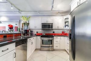 9184 Flynn Cir APT 6, Boca Raton, FL 33496, Sold 07/19/23