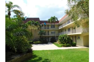 5540 Tamberlane Cir APT 317, Palm Beach Gardens, FL 33418, Sold 10/02/23