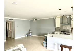 525 High Point Dr b, Delray Beach, FL 33445, Sold 08/28/23