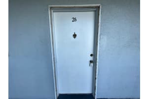 108 Royal Park Drive 2b, Oakland Park, FL 33309 Sold 11/30/23