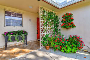 5050 NW 3rd Ct d, Delray Beach, FL 33445, Sold 04/14/23
