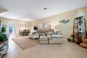 323 E Bay Cedar Cir, Jupiter, FL 33458, Sold 03/27/23