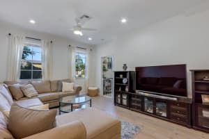 140 Seagrape Dr APT 103, Jupiter, FL 33458, Sold 04/24/23