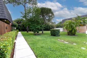 4614 Cherry Rd, West Palm Beach, FL 33417, Sold 04/14/23