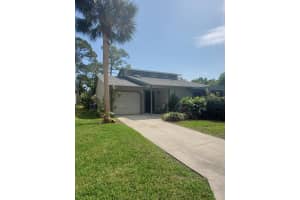 671 NE Dahoon Terrace, Jensen Beach, FL 34957 Sold 08/09/23