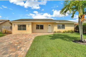 9726 Richmond Cir, Boca Raton, FL 33434, Sold 04/13/23