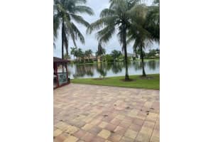 15157 SW 41st St, Davie, FL 33331, Sold 10/23/23