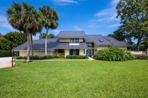 6323 SE Farmington Pl, Stuart, FL 34997, Sold 06/15/23