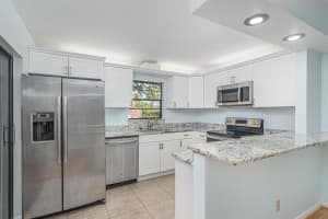 1302 Nebraska Ave Apt 1b, Fort Pierce, FL 34950, Sold 03/31/23