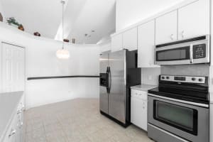 1318 SW Briarwood Dr, Port St. Lucie, FL 34986, Sold 05/01/23