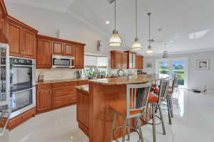 5711 Willow Creek Ln, Delray Beach, FL 33484, Sold 05/05/23