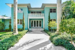 107 Abbie Ct, Sewall's Point, FL 34996, Sold 04/17/23