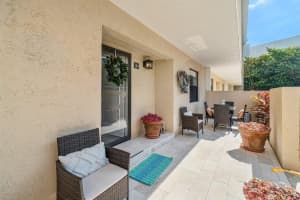 300 N Hwy A1A #104d, Jupiter, FL 33477, Sold 05/10/23