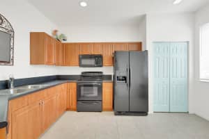 2555 Stockbridge Square SW, Vero Beach, FL 32962, Sold 06/30/23