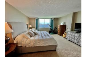 301 Lake Shore Dr APT 804, West Palm Beach, FL 33403, Sold 05/31/23
