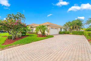 4995 SW Hammock Creek Dr, Palm City, FL 34990, Sold 04/26/23