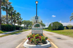 4266 SE Tamarind St, Stuart, FL 34997, Sold 04/11/23