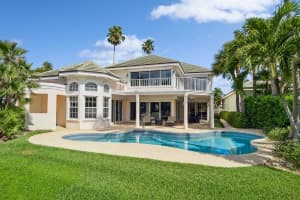 2866 SE Dune Dr, Stuart, FL 34996, Sold 05/19/23