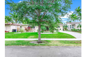 1932 Twin Dolphin Ln, Fort Lauderdale, FL 33316, Sold 04/21/23