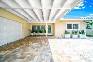 1932 Twin Dolphin Ln, Fort Lauderdale, FL 33316, Sold 04/21/23