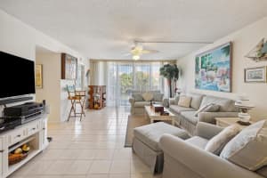 2860 S Ocean Blvd APT 217, Palm Beach, FL 33480, Sold 08/04/23