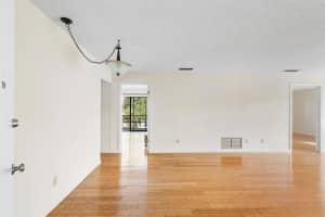 2050 Oleander Blvd Apt 2-206, Fort Pierce, FL 34950, Sold 04/28/23