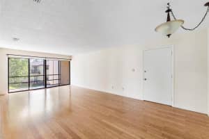 2050 Oleander Blvd Apt 2-206, Fort Pierce, FL 34950, Sold 04/28/23