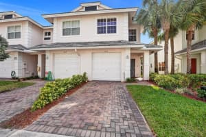 3016 NW 30th Ave, Lauderdale Lakes, FL 33311, Sold 05/17/23
