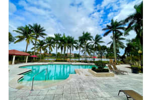 4240 San Marino Blvd APT 206, West Palm Beach, FL 33409, Sold 05/12/23