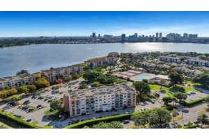 480 Executive Center Dr #2k, West Palm Beach, FL 33401, Sold 05/11/23