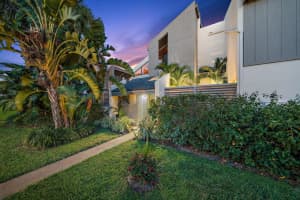 1605 US-1 #13b, Jupiter, FL 33477, Sold 05/05/23