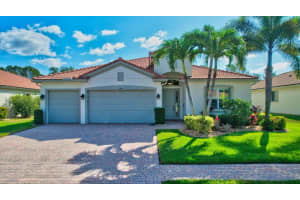 9290 Isles Cay Dr, Delray Beach, FL 33446, Sold 05/03/23