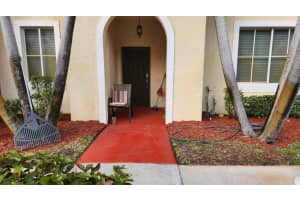 512 Bayfront Dr, Boynton Beach, FL 33435, Sold 06/01/23