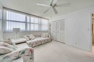 1890 S Ocean Dr APT 2004, Hallandale Beach, FL 33009, Sold 04/04/23
