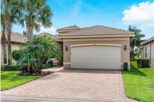 8228 Pikes Peak Ave, Boynton Beach, FL 33473, Sold 06/27/23