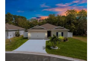 5226 Oakland Lake Cir, Fort Pierce, FL 34951, Sold 04/28/23