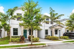 1624 SW 29th St, Fort Lauderdale, FL 33315, Sold 05/31/23