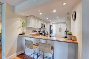 21 Royal Palm Way 403, Boca Raton, FL 33432 Sold 10/25/23