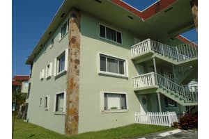 3200 Springdale Blvd APT 201, Palm Springs, FL 33461, Sold 06/15/23