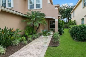8882 Hidden Acres Dr, Boynton Beach, FL 33473, Sold 05/16/23