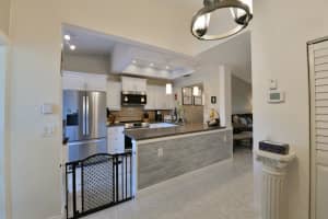 2027 SW 15th St APT 170, Deerfield Beach, FL 33442, Sold 05/05/23