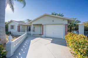 9500 NW 72nd St, Tamarac, FL 33321, Sold 04/21/23