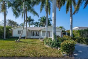 9500 NW 72nd St, Tamarac, FL 33321, Sold 04/21/23