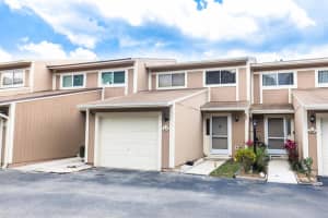 63 Maplecrest Cir, Jupiter, FL 33458, Sold 05/19/23